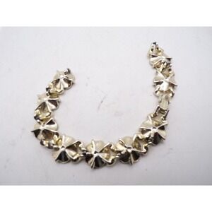 Vintage Gold Tone Flower Link Bracelet 7 Inch Chain‎
